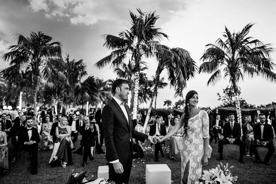 結婚式の写真家Giovanni Luca Santanocito (modiphoto)。2022 6月15日の写真