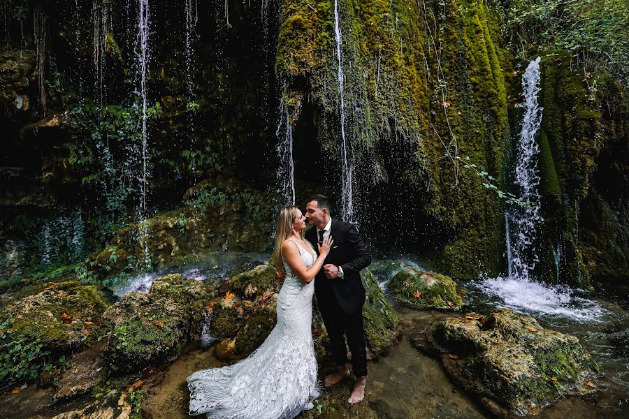 婚禮攝影師Michalis Batsoulas（batsoulas）。2020 8月4日的照片