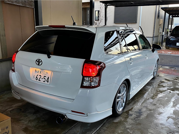 カローラフィールダーの洗車・純正戻し・ポルテに関するカスタム事例の投稿画像1枚目