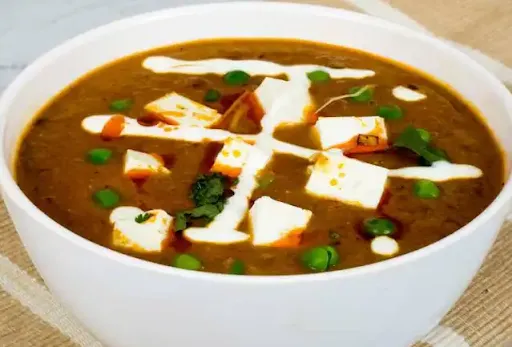 Matar Paneer