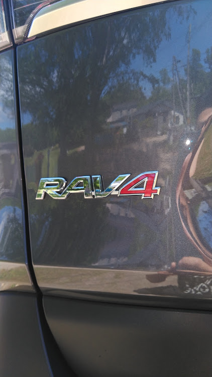 RAV4のRAV4・Grazio&Co.・4レリーフ・洗車・カスタムに関するカスタム事例の投稿画像4枚目
