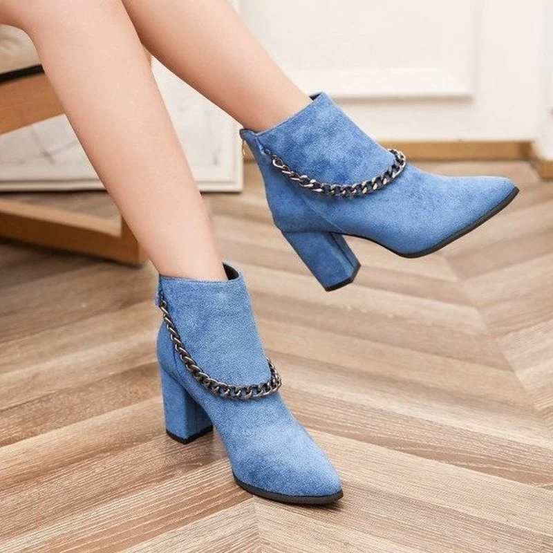 Title 6, Nieuwe korte suede Martin boots met puntige neu...