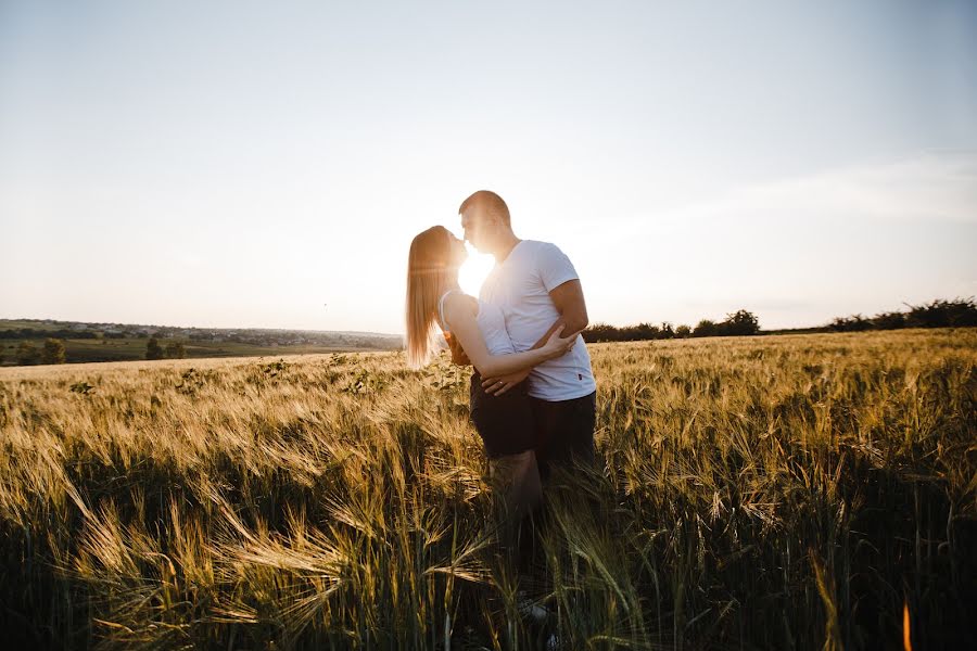 Wedding photographer Oleg Shvec (svetoleg). Photo of 6 July 2018