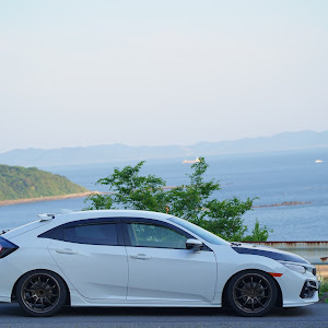 シビック FK7