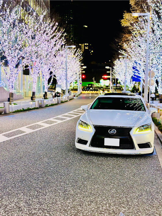 LSのけやき坂イルミネーション・六本木けやき坂イルミネーション・uvf45・ls600h・今年もあとわずかに関するカスタム事例の投稿画像5枚目