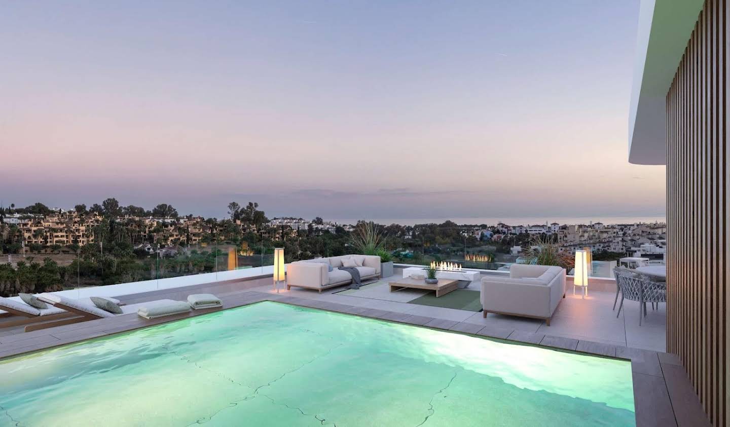 House with pool and terrace Estepona