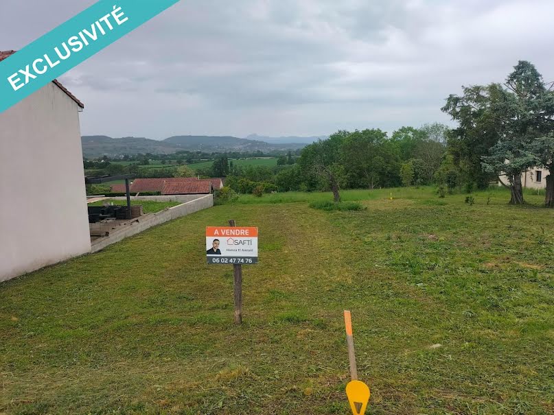 Vente terrain  684 m² à Moissat (63190), 70 500 €