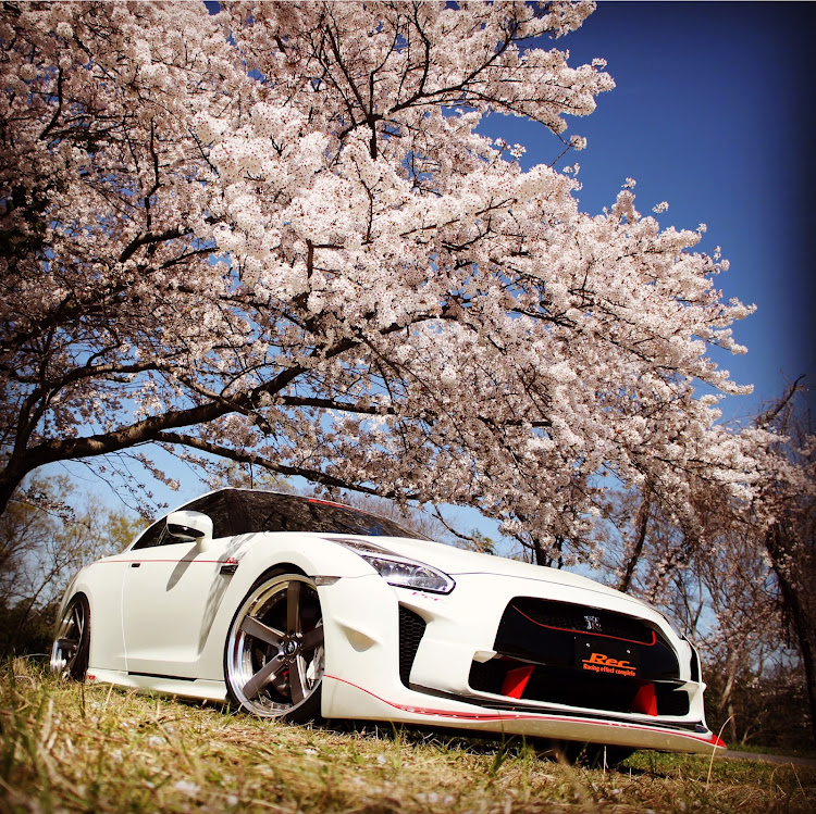 NISSAN GT-RのREC spさんが投稿したカスタム事例の投稿画像1枚目