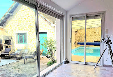 Maison avec piscine et jardin 3