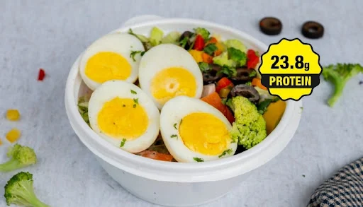 Egg and Veggies Salad bowl