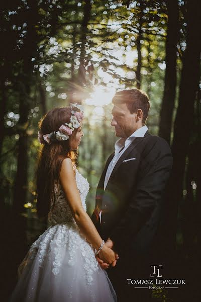 Fotógrafo de bodas Tomasz Lewczuk (tomaszlewczuk). Foto del 10 de marzo 2020