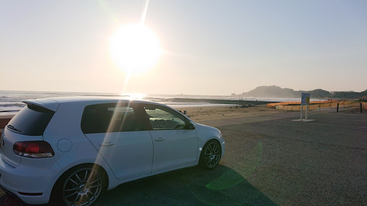 ゴルフ6 GTIの釣ヶ崎海岸サーフィンビーチ・一宮・VW・ゴルフ・オリンピックに関するカスタム事例の投稿画像1枚目