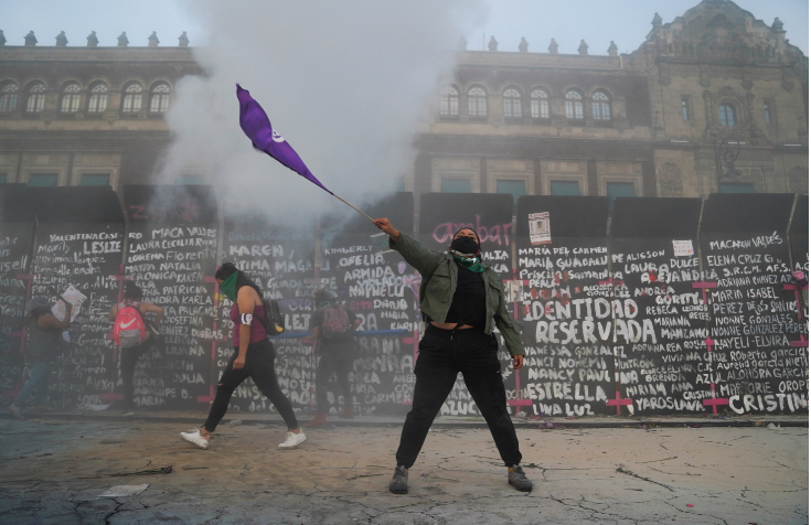 Younger, single women living in cities and with higher levels of education were more likely to report being victims of violence.