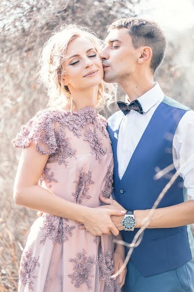 Bryllupsfotograf Svetlana Ivankova (svetiklana). Bilde av 13 juli 2016