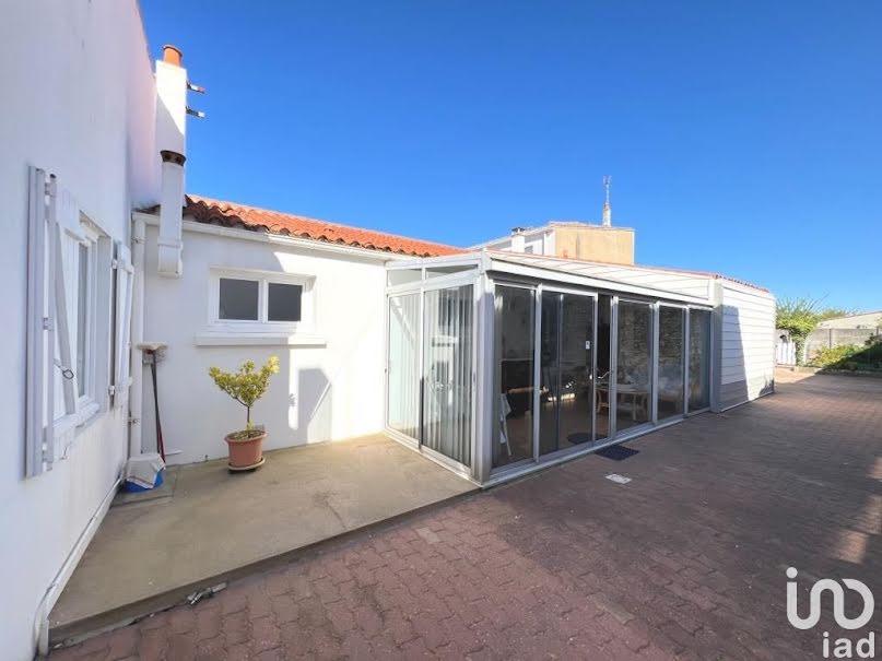 Vente viager 4 pièces 93 m² à Les Sables-d'Olonne (85100), 119 000 €