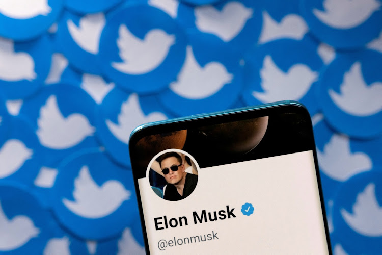 Many investors who specialize in merger arbitrage have long believed that Musk’s ultimate goal is to own Twitter, and that his maneuvering over the past few months has been aimed at getting a lower price.