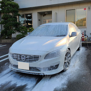 S60