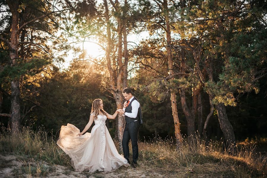 Fotógrafo de casamento Ulyana Yurchenko (ulli). Foto de 29 de outubro 2020