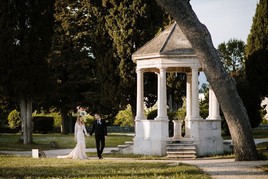 Fotógrafo de casamento Antonio Matic (antoniomatic). Foto de 11 de maio 2022