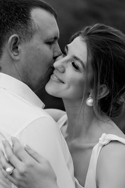 Nhiếp ảnh gia ảnh cưới Natalya Kapishnikova (sasa2016). Ảnh của 8 tháng 7 2023