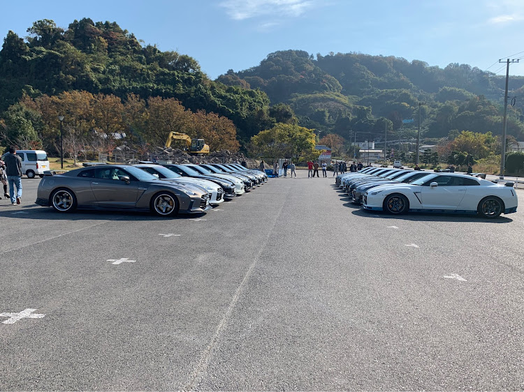 NISSAN GT-Rのドライブ・ツーリング・鯨肉・戦艦大和に関するカスタム事例の投稿画像3枚目