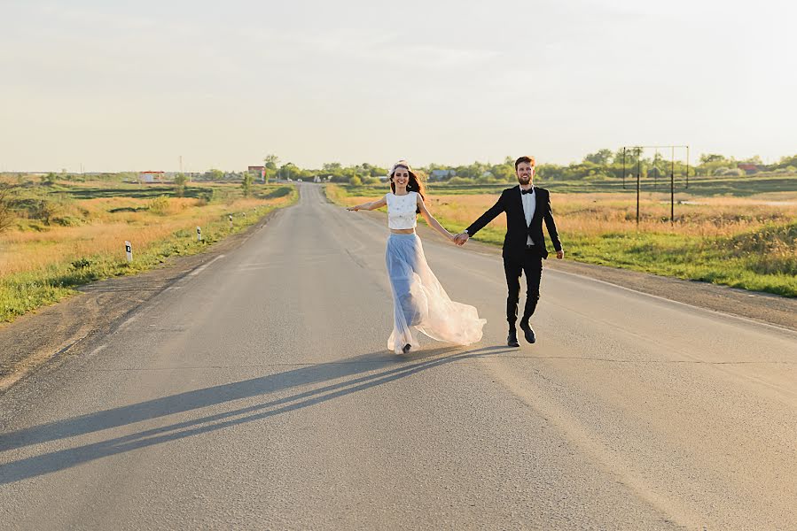 Fotografo di matrimoni Darya Zaozerova (dashutaz). Foto del 12 maggio 2017