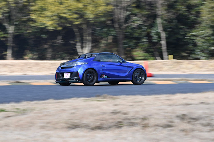 S660のサーキット走りまくり隊・鈴鹿ツインサーキット・車はとっても奥深い・ウマ娘は良いぞに関するカスタム事例の投稿画像2枚目