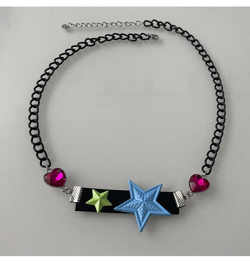 Title 8, Collier chaîne Black With Love étoiles couture ...
