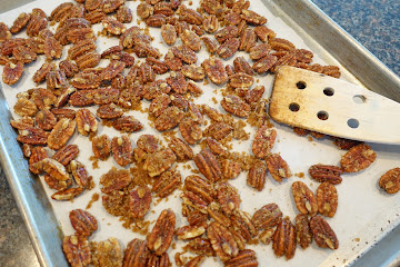 Sugar and Spice Pecans