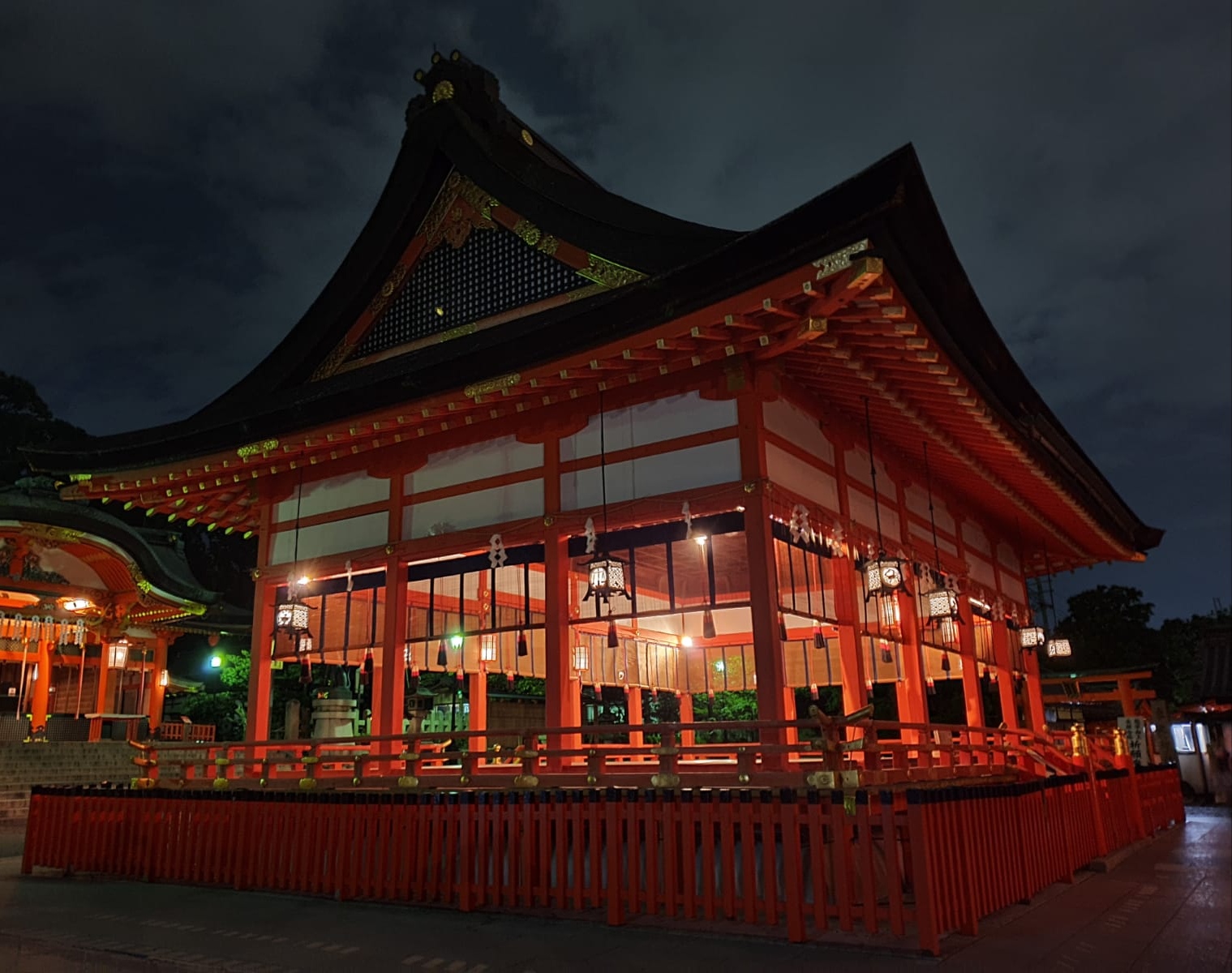 Fushimi-Inari Taisha in Kyoto di herebeginsthetrip