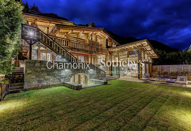 Chalet with terrace 4