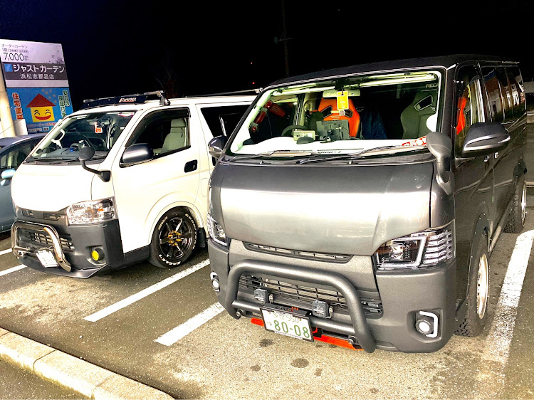 ハイエースバンの黒バンパー愛好会・SBMファイナルに関するカスタム事例の投稿画像2枚目