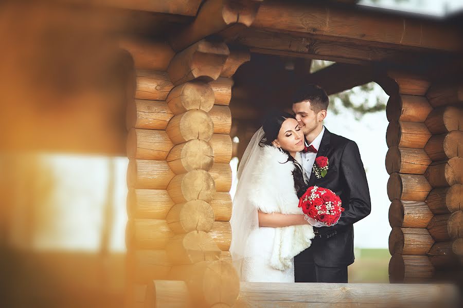 Fotografo di matrimoni Oksana Polevskaya (polevskaya). Foto del 9 maggio 2017