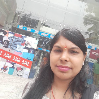 Nisha Gupta at Vishal Mega Mart, Narela,  photos