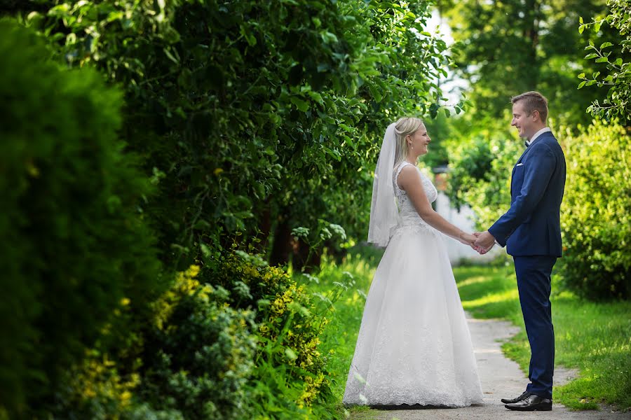 Fotógrafo de casamento Sebastian Podkuliński (podkulinskis). Foto de 11 de março 2020