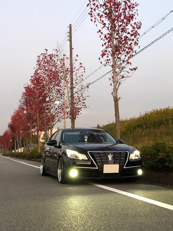 クラウンロイヤルの無加工スマホ撮り・21クラウンに関するカスタム事例の投稿画像1枚目