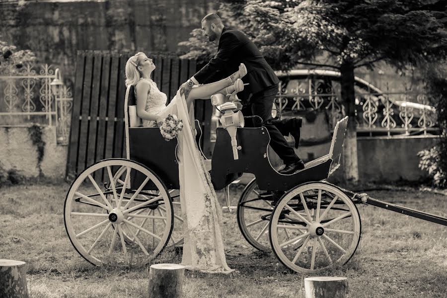 Fotografo di matrimoni George Mouratidis (mouratidis). Foto del 25 marzo 2023