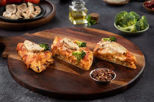 Stuffed Pizza Bread - Broccoli And Grilled Chicken