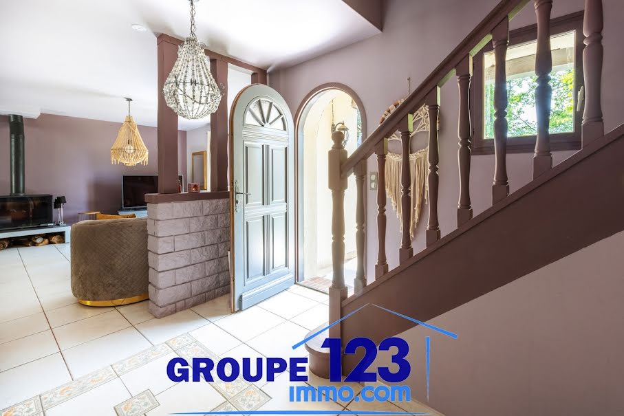 Vente maison 6 pièces 160 m² à Auxerre (89000), 380 000 €