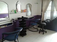 Barber Shop Harapan photo 1