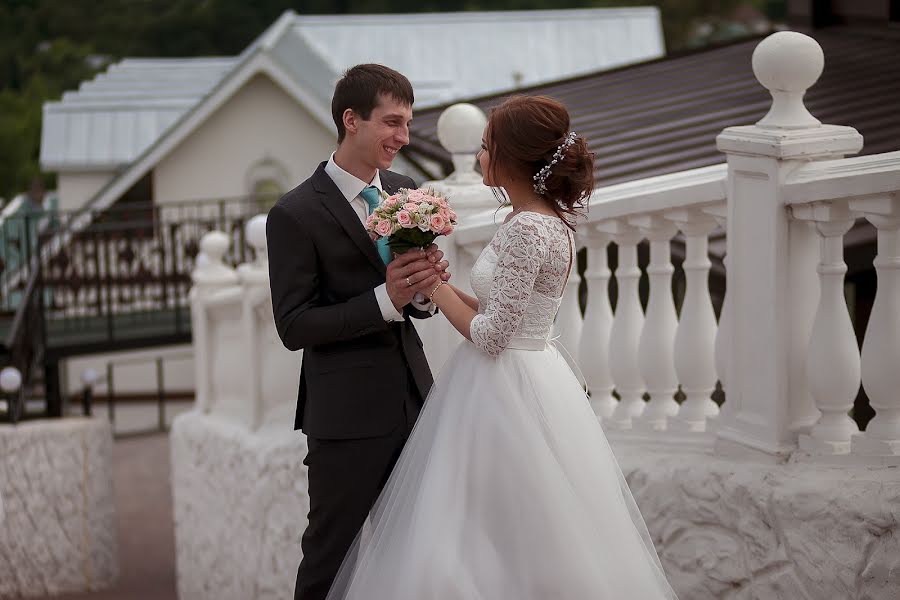 Wedding photographer Evgeniy Bulanov (alfstudio). Photo of 9 August 2017