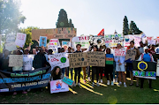 About 150 people, mostly youth, picketed at the Union Buildings in an attempt to put pressure on government to act on climate change. 