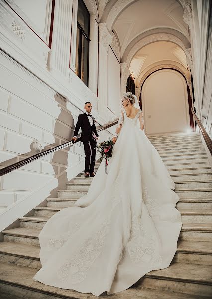 Wedding photographer Zhan Bulatov (janb). Photo of 25 November 2018