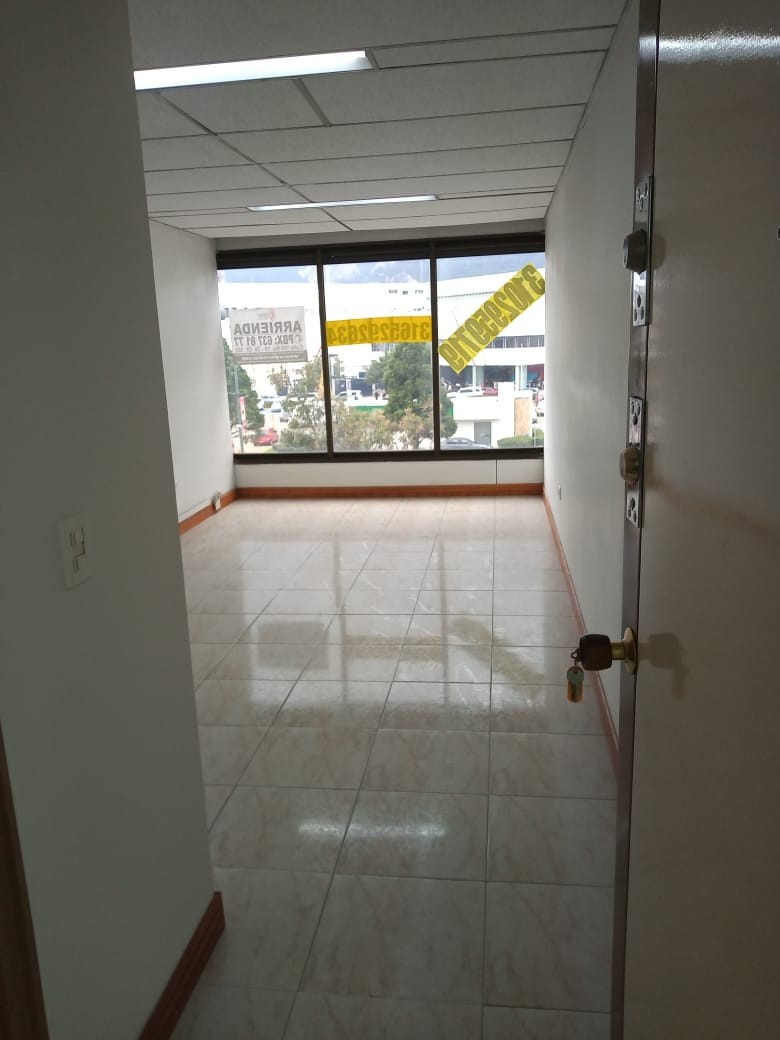 Oficina En Venta - Santa Barbara Occidental, Bogota