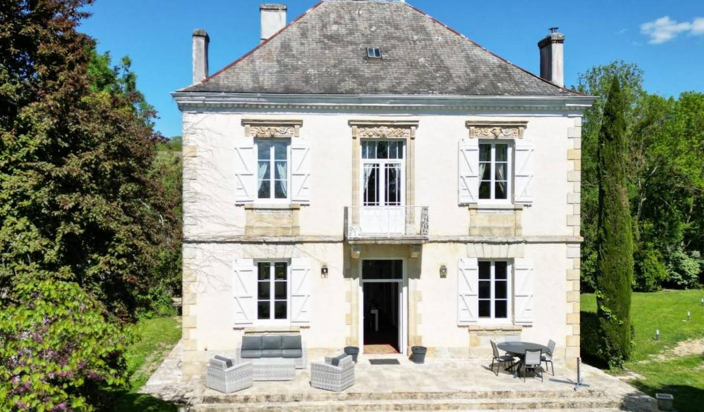 Maison avec terrasse Fleurance