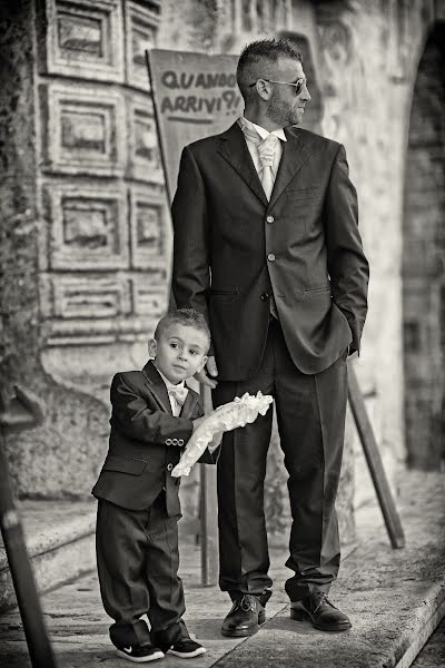 結婚式の写真家Fabrizio Durinzi (fotostudioeidos)。2017 9月22日の写真