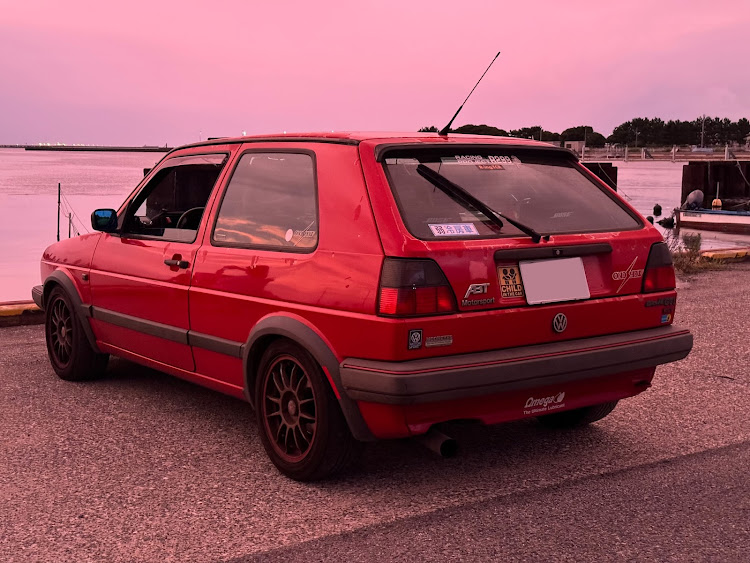 ゴルフ2の海と愛車・VWのある生活・ゴルフ2gti・台風にお気を付け下さいに関するカスタム事例の投稿画像1枚目