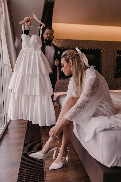 Photographe de mariage Viktoriya Dovbush (vichka). Photo du 7 mars 2023