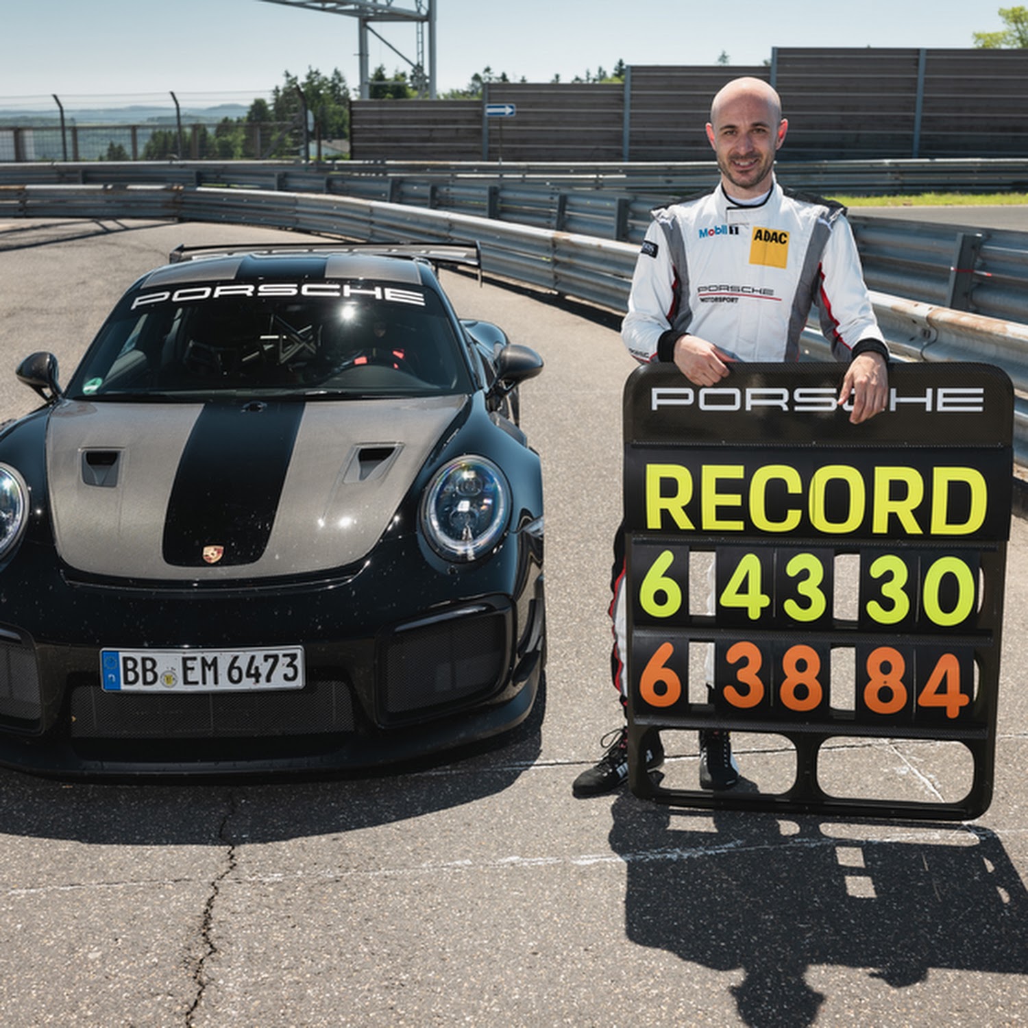 New Porsche 911 GT3 RS Beats Old GT2 RS To Set Road America Production Car  Record