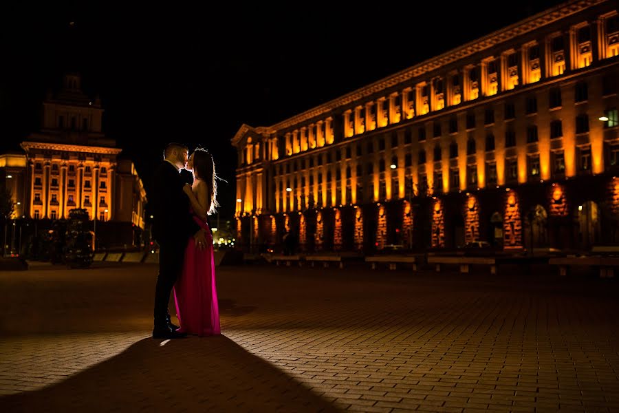 Wedding photographer Ivelin Iliev (iliev). Photo of 26 April 2015